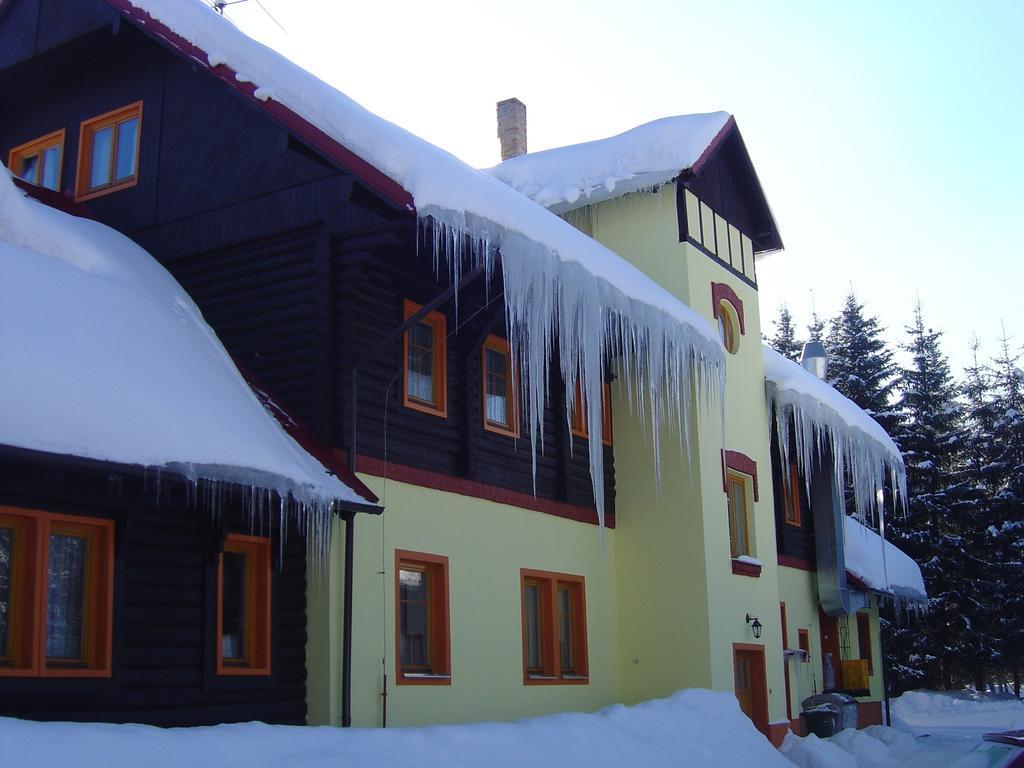 Penzion Pstruh Stožec Exterior foto